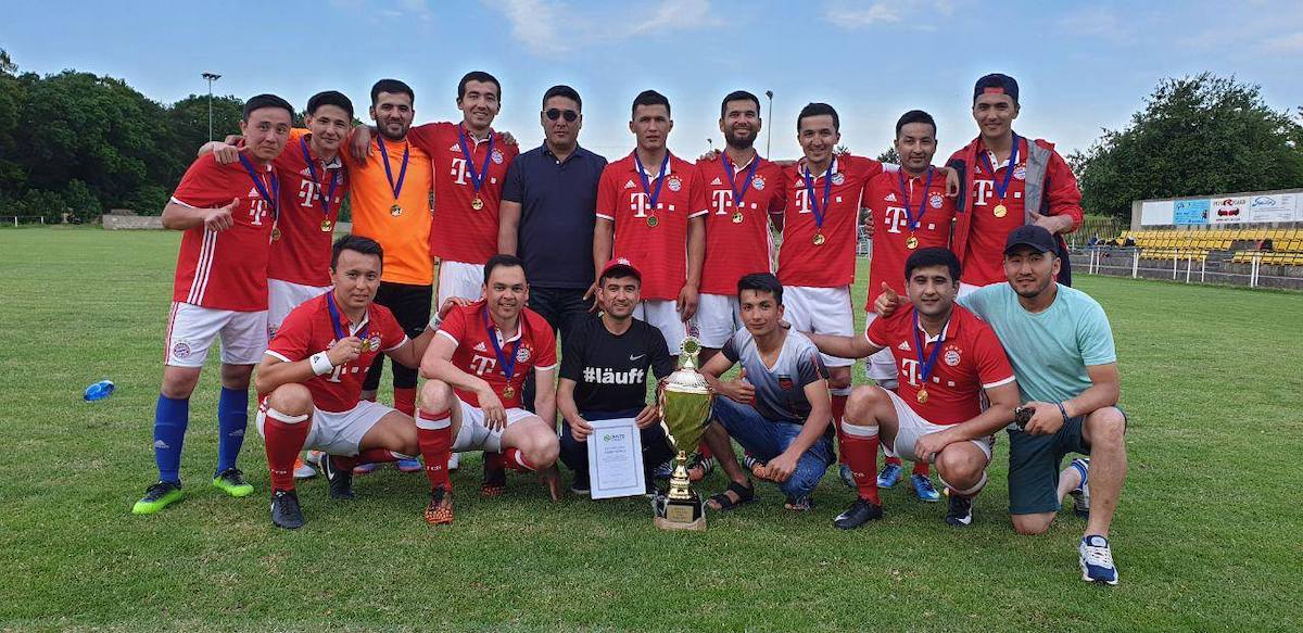 Davra Cup - das siebte Fußball- und Sportfest der Usbeken in Europa
